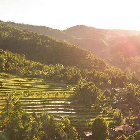 Munduk Nadira Bali Villa מראה חיצוני תמונה